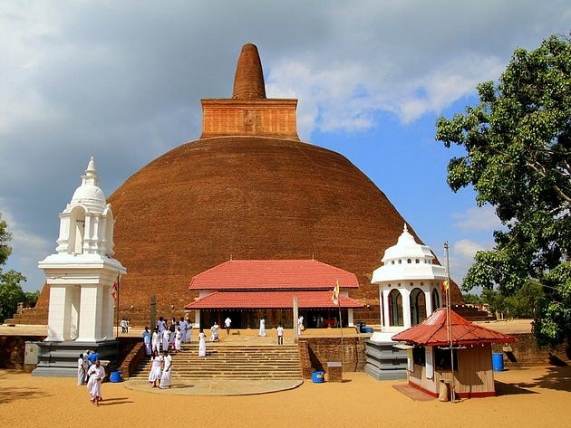 Abhayagiri Stupa